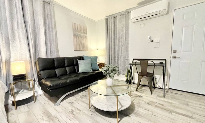 Lancaster Cottage | Tranquil Guest House with Private Patio, Parking