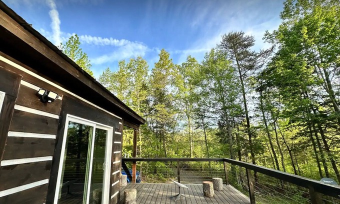 Mineral Cabin | Tranquil Haven:nSecluded Retreat