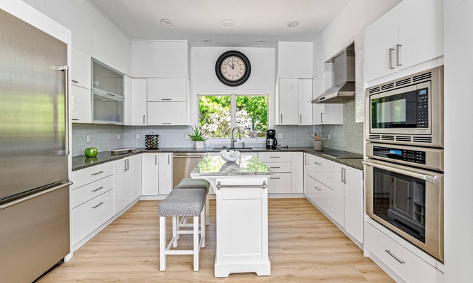 Clearwater Beach House | Tranquil house with private hot tub, pool, enclosed yard, central AC