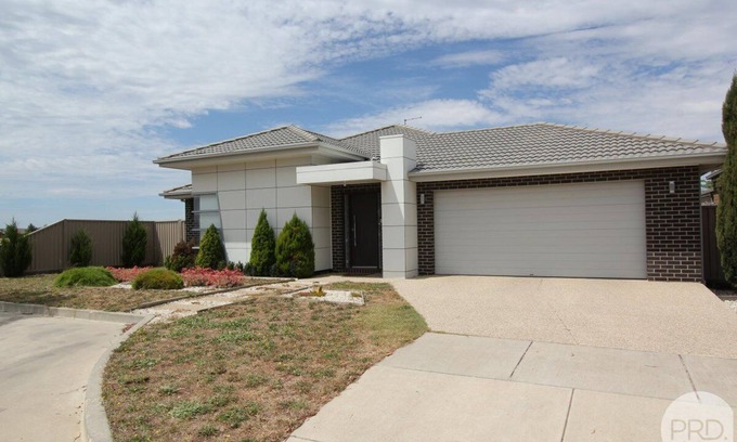 Alfredton House | Tranquil in Alfredton