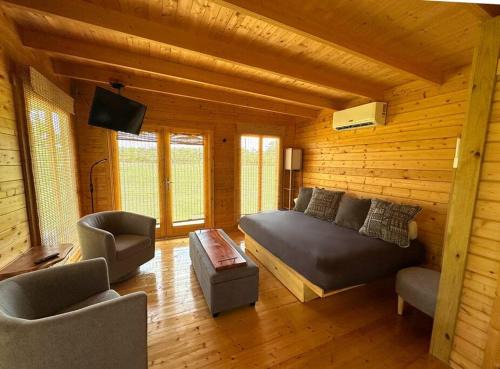 Smyrna House | Tranquil Modern Farm Cabin