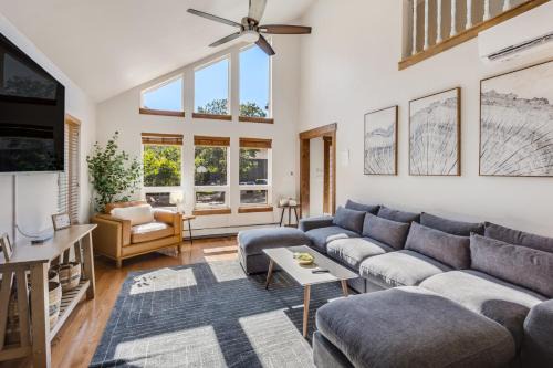 Glenwood Springs House | Tranquil Mountain Getaway