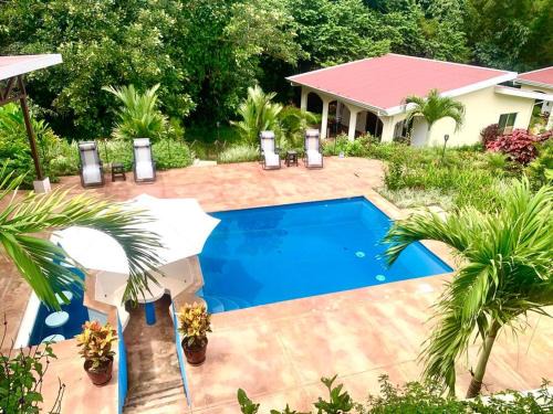 Atenas Villa | Tranquil New Whole 2BR Atenas Home