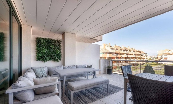 Sotogrande Apartment | Tranquil Oasis in Sotogrande