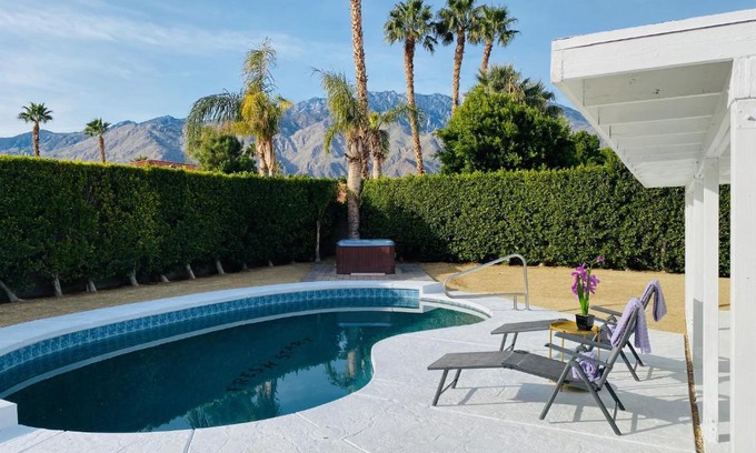 Palm Springs House | Tranquil Palm Springs Villa, Saltwater Pool, Magical View, Minutes to Downtown, Sleeps 8