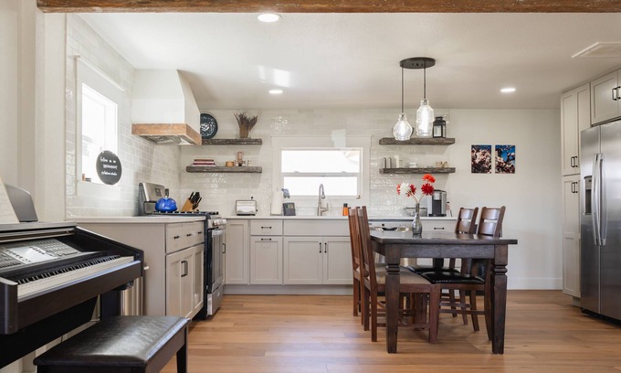 Grand Junction Other | Tranquil Peach Orchard Retreat: Cozy Comfort!