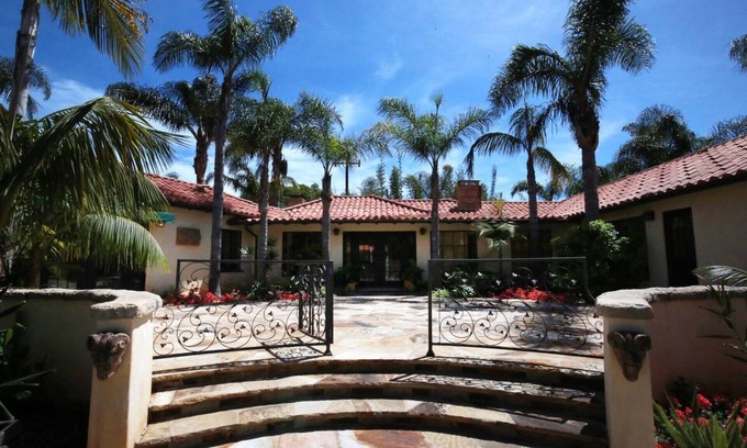 Santa Barbara Villa | Tranquil Private Resort Home in Paradise