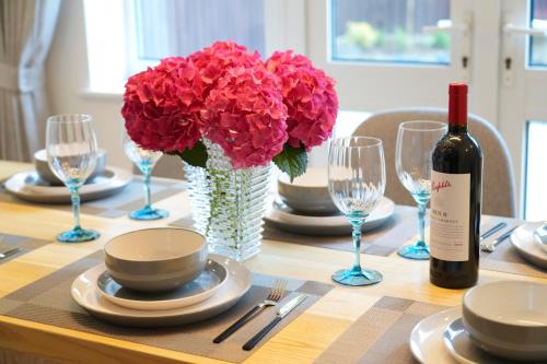 Bicester House | Tranquil Retreat in Bicester