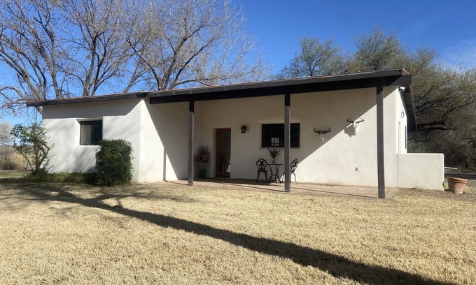 Tubac House | Tranquil, romantic casita just minutes from Tubac, AZ.
