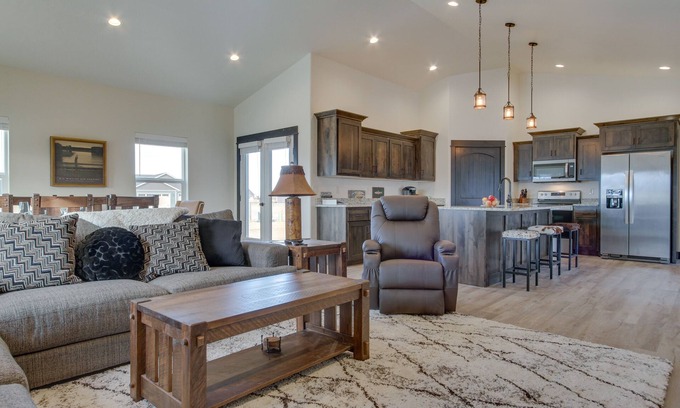 Dillon House | Tranquil Silverwood Estates < 1 Mile to River!