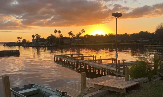 Montgomery House | Tranquil Suburbs Living near Lake Conroe