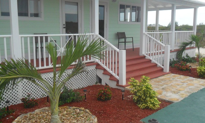 Great Exuma Cottage | Tranquil Sunrise Cottage is right next to the FYRE FESTIVAL site.