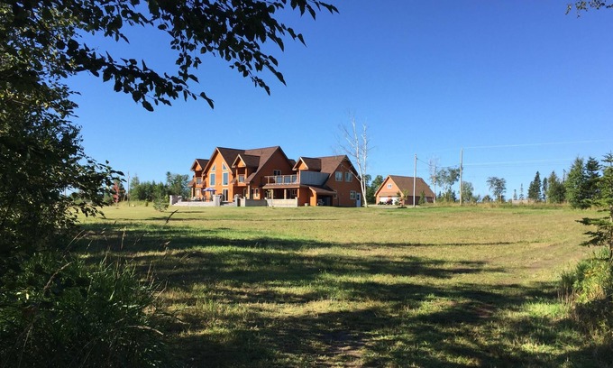 Reidville Bed & Breakfast | Tranquil Waters Inn