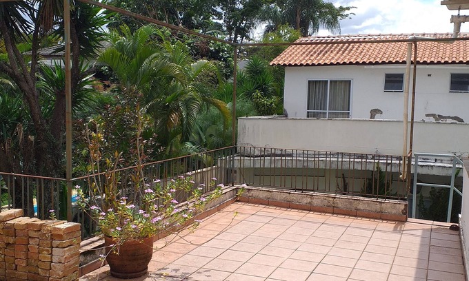 Chacara Santo Antonio Apartment | Tranquilidade em Excelente Localização na Zona Sul em Bairro Arborizado