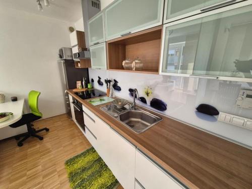 Smarje pri Jelsah Apartment | Tranquility, cosy