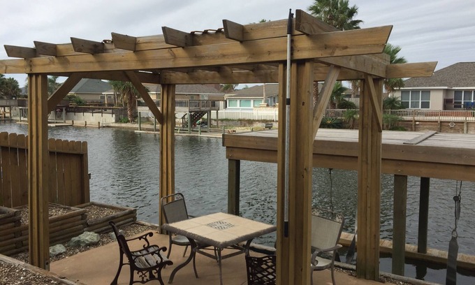 Corpus Christi House | Tranquility on the Canal, Winter Texans' Getaway