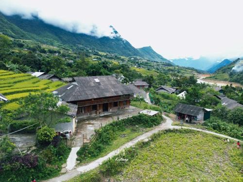 Hau Thao House | Tranquilla - HMong ethnic local house