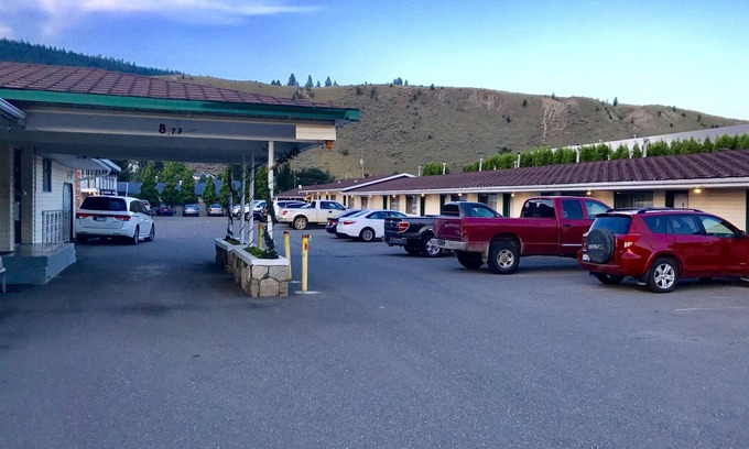 Valleyview Hotel | Trans Canada Motel