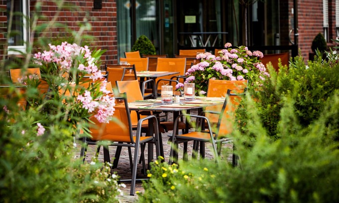 Froschhausen Hotel | Trans World Hotel Columbus