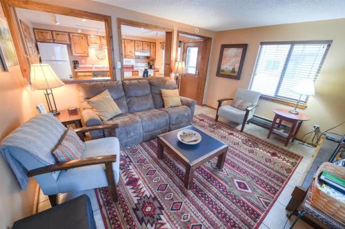 West Yellowstone House | Trapper Condo Unit 5