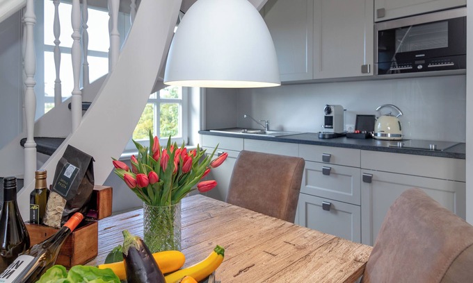 Keitum Apartment | Traumhafte Ferienwohnung Leo Lädt Sie ein zum Entspannen im Malerischen Keitum