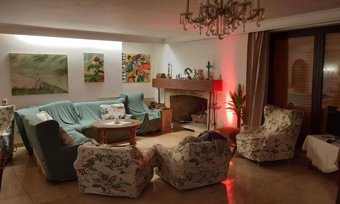 Tutzing Cottage | Traumhaftes, Ruhiges Haus im Wald mit Terrasse