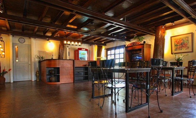 Dapitan Hotel | Travelbee Heritage Inn