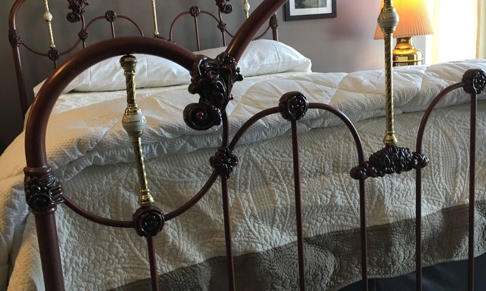 Bennington Apartment | Traveler Dream Space in the Center of Downtown Bennington Steps From Everything!