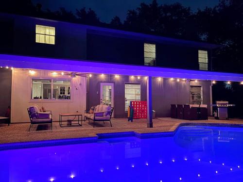 North Central Thousand Oaks House | Traveler's Delight: Grand Expedition Home (SAT)