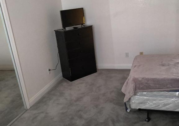 California City House | Travelers Cheerful 4Bedroom Vacation House/Pool