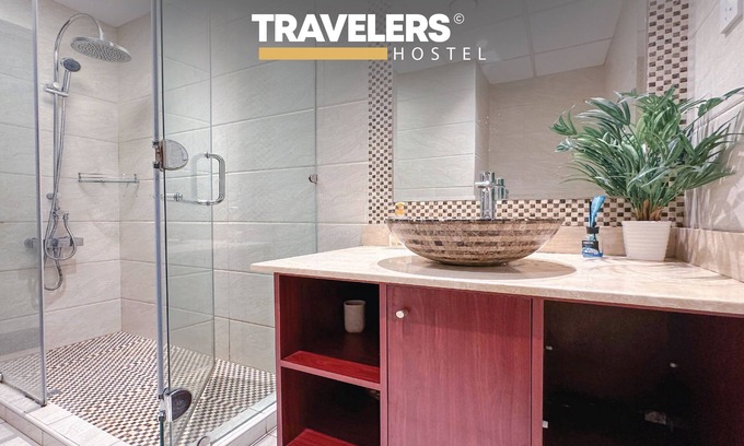 Dubai Marina Cabin | Travelers Dubai Marina Hostel