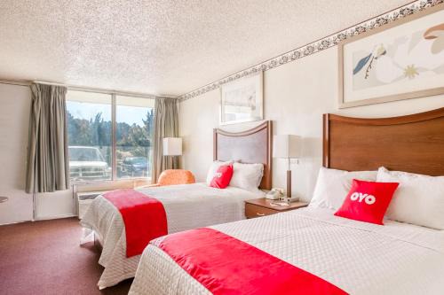Templeton Hotel | Travelers Inn By OYO, Templeton VA