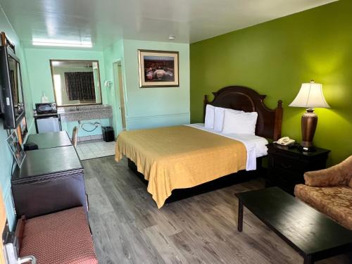 Winston - Salem Hotel | Travelers inn
