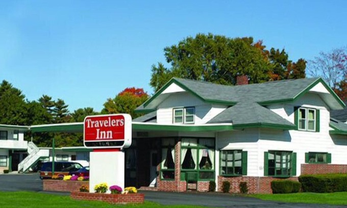 Brunswick Hotel | Travelers Inn