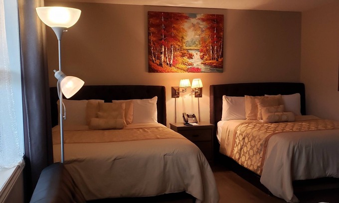 Stratford Hotel | Travellers Motel