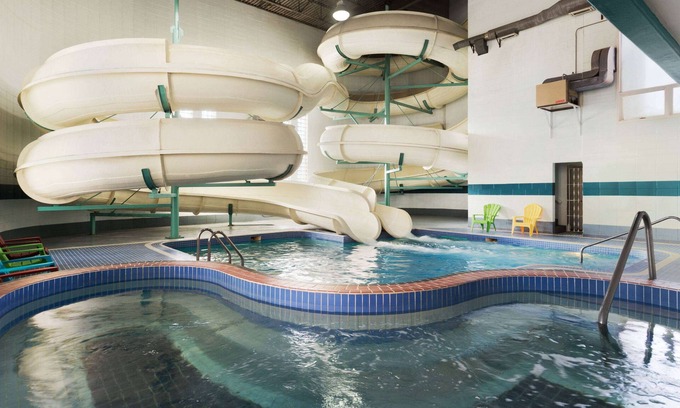 Lloydminster Hotel | Travelodge by Wyndham Lloydminster
