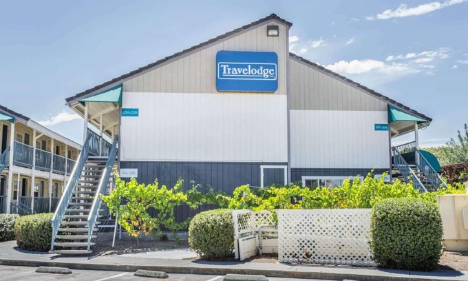 Fairfield Hotel | Travelodge by Wyndham Fairfield/Napa Valley