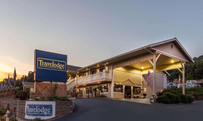 Altaville Hotel | Travelodge by Wyndham Angels Camp CA