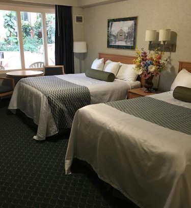 Winnipeg Hotel | Travelodge by Wyndham Winnipeg East