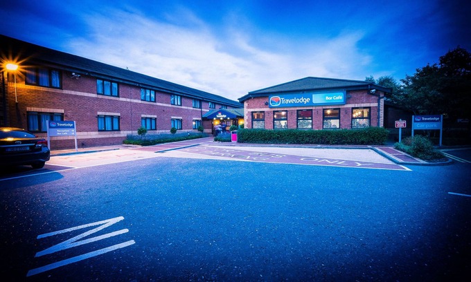 Swords Hotel | Travelodge Dublin Airport North Swords