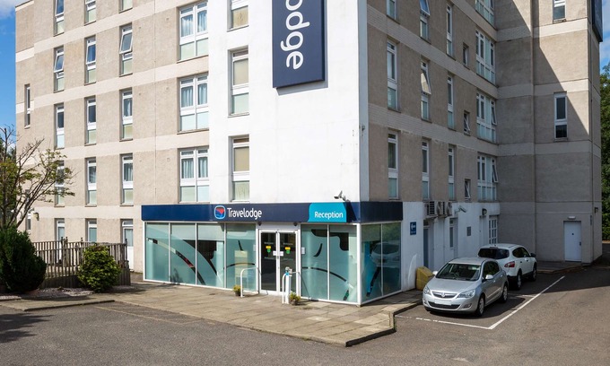 Glenisla Hotel | Travelodge Dundee Strathmore Avenue