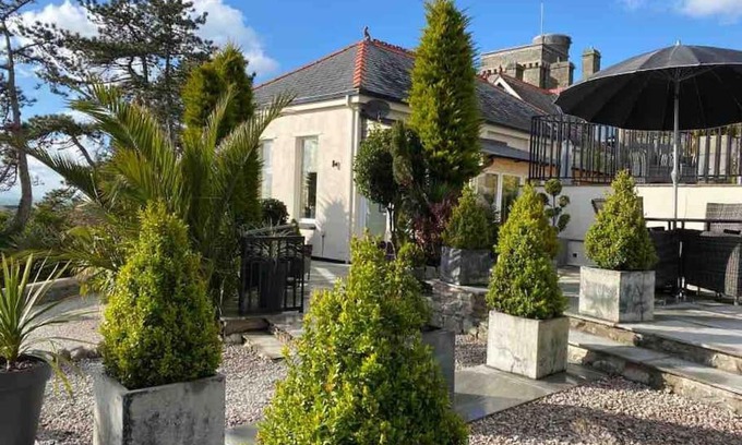 Barmouth House | Tre Mynach Barmouth
