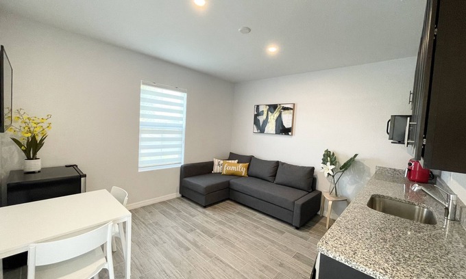 Port Saint Lucie House | Treasure Coast 1/1 Apartment - Beach, Golf & Relax