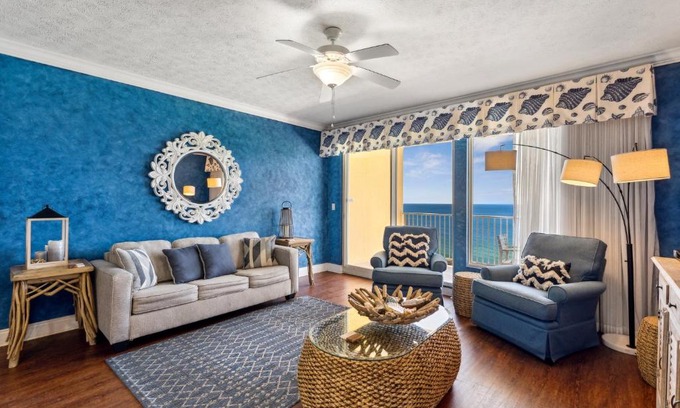 Lower Grand Lagoon Apartment | Treasure Island #1207