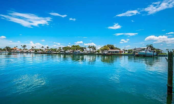 Capri Isle Condo | Treasure Island, Isle of Capri 2Bed 2Bath Condo With Heated Pool