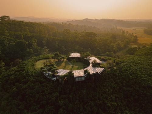Kathaluwa Hotel | Trebartha East The Round House