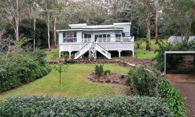Middle Ridge House | Tree House Toowoomba - Peace & Quiet in tree tops