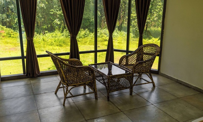 Hireguthi Resort | Tree Paradise Resort
