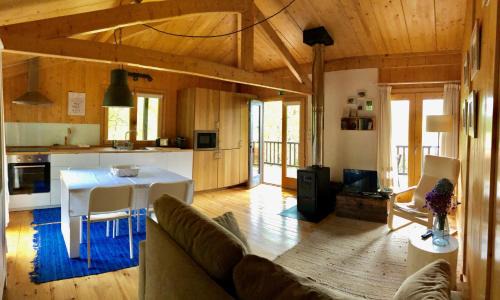 Arcos de Valdevez House | Tree Pool Villa