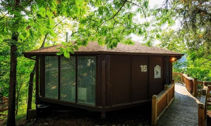 Village of Four Seasons Condo | Tree Top 16 a unique Lake vacation experience!